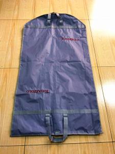 China Luxury Fold Up Garment Bag 200D Polyester Embroider Webbing Handled factory