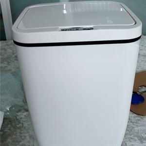China White Induction Type Household Rubbish Bin For Home PP Plastic Material factory