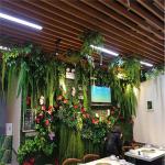 40*60cm Plastic Red Purple Artificial Vertical Garden Lawn Turf 10 Years Life