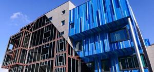 China Pre Engineered Multi Storey Steel Building Custom House Galvanized Steel Structure factory