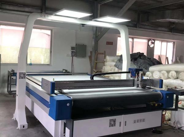 Automatic Knife Cutting Machine Fabric Leather Laser Cutting Machine Vision