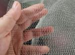SUS316L Knitted Mesh 4mm X 4mm Hole 0.28mm Wire Stainless Steel Knitted Wire