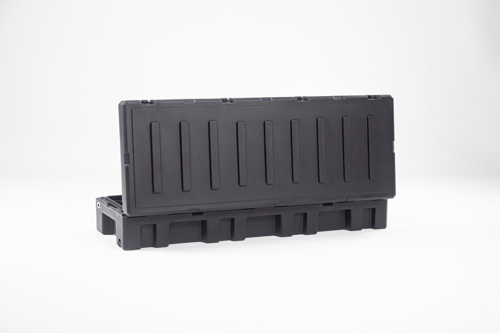 V7 LLDPE Car Rooftop Storage Box Weatherproof Customized 85L Capacity