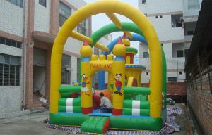 China Commercial Fire Resistant Inflatable Kids Jumping Castle For Rent factory