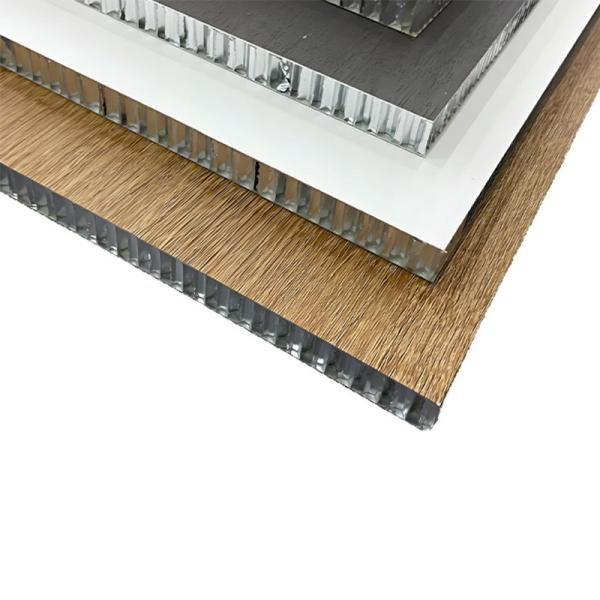 China Lightweight and Strong Honeycomb Panel for Building Projects factory