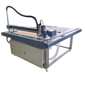 China Professional All Aluminum Countertops Garment Cutter for Bags Milling Cutting Machine factory