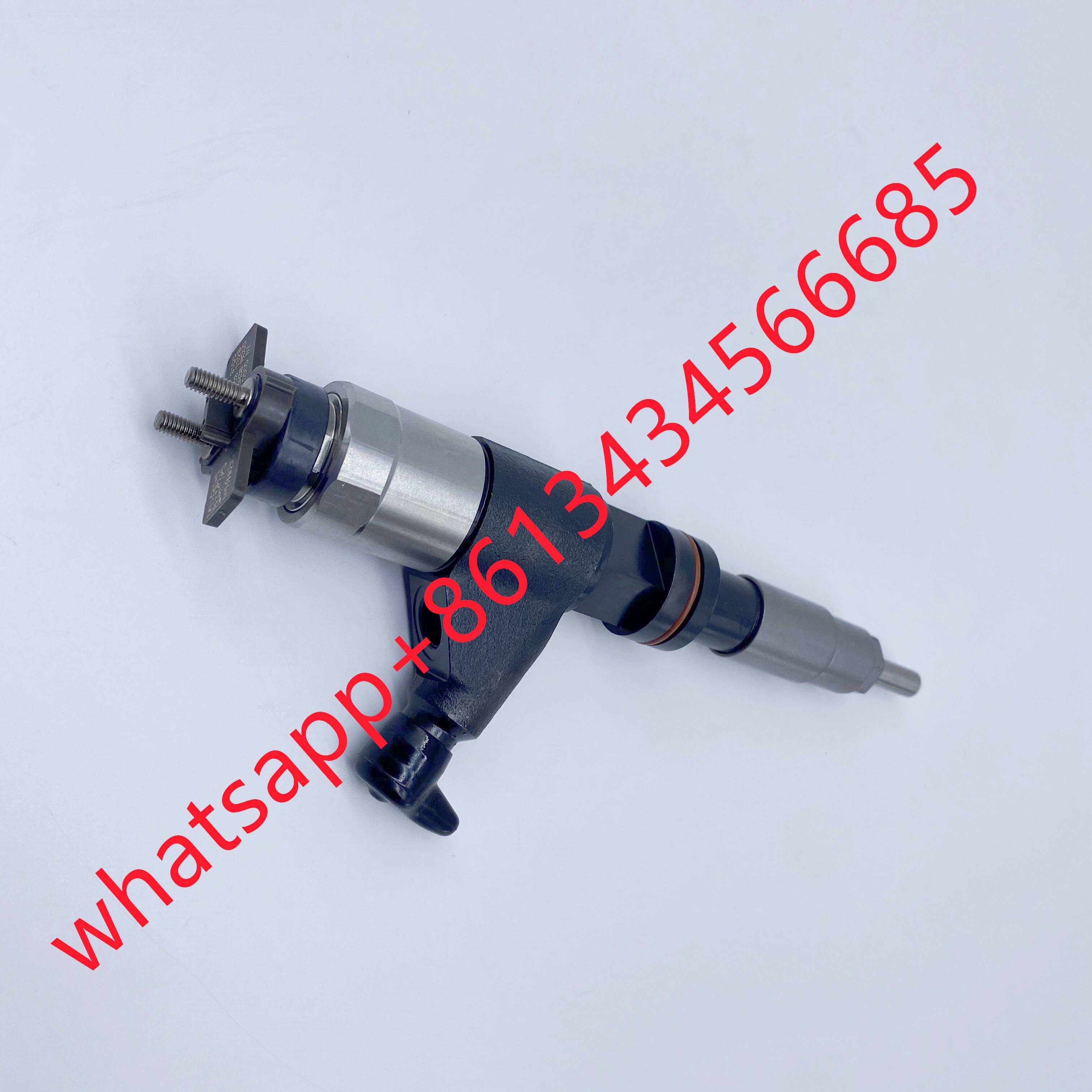 High Quality New Diesel Fuel Injector RE530362 095000-6311 For John Deere