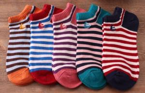 China red and white striped socks factory