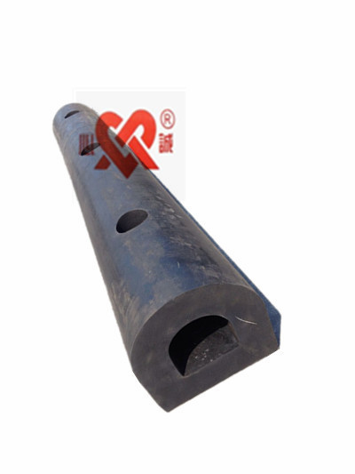 Black D Rubber Fenders 200*200 D Rubber Bumper For Ship Protection