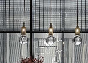 China Clear Color Ball Glass Single Head Iron Lustre 10cm Modern Pendant Light factory