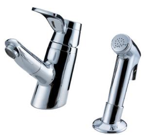 China Sink Mounted Brass Two Hole Bathroom Faucet factory