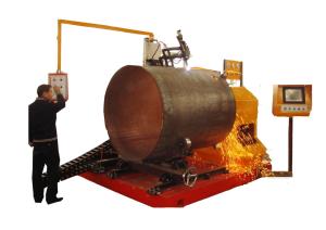 China Big Diameter Portable CNC Profile Cutting Machine 300-1250mm Pipe OD factory