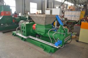 China High Technical EPDM Granules Making Machine For Stadium Track factory