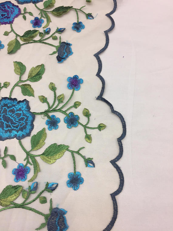 Floral Embroidered Mesh Lace Fabric , Embroidered Tulle Lace Fabric For Wedding Dress