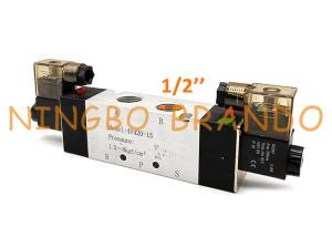 China 4V420-15 1/2'' Double Solenoid 5/2 Way Pneumatic Air Control Valve factory