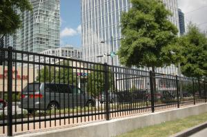 China 1.5*2.5m Powder Coated Aluminum Fence Decoration For Home Garden Pool factory