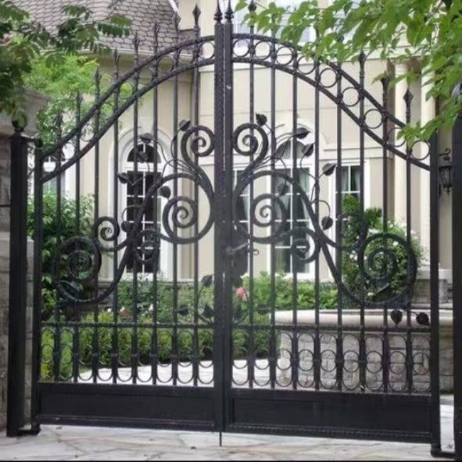 Automatic Sliding Galvanized Wrought Raw Iron Gates For Courtyard