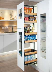 China Tall Larder Pull - Out Cupboard Modern Kitchen Accessories For Modular Kitchen factory