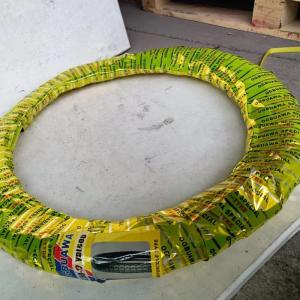 China Standard Motorcycle Tyre and Tube 250-17 YBL508 Cost Effectiveness Spare Parts factory