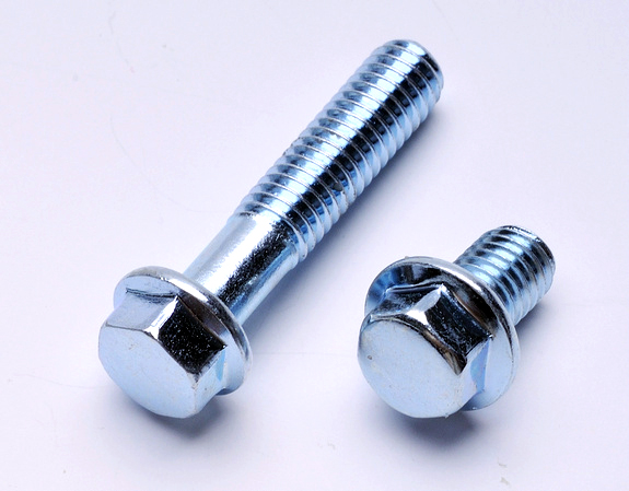 Metric Measurement System Screw Type Expansion Anchor Bolts for Hardware Products