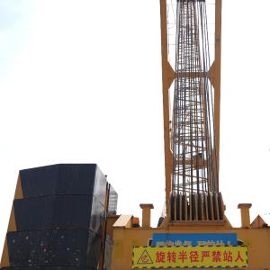 China Heavy Duty Lifting Demands 150T Crawler Crane with 80 Meters Maximum Working Radius and 600 Liters Fuel Tank Capacity factory
