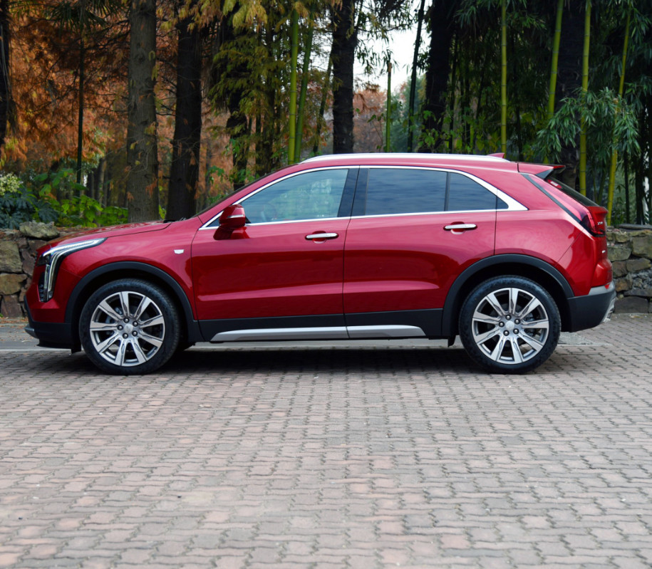 Popular Cadillac XT4 Gasoline Plus 48V Light Hybrid New And Used 5 seats SUV