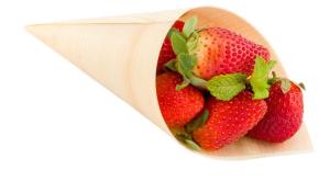 China 240mm Food Container Disposable Serving Cone Pine Wooden for chip factory