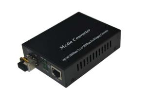 China 1.25G SFP Gigabit Ethernet Media Converter Optical Fiber 10 100 1000 5VDC 1A factory