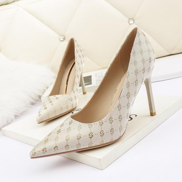 8666-8 Europe And The United States Sexy Pointed Shallow Mouth High Heels
