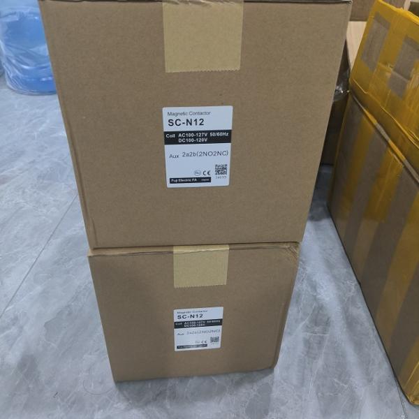 Fuji SC-N12 Coil DC100-120V AC100-127V 50/60Hz 2NO+2NC Magnetic Contactor
