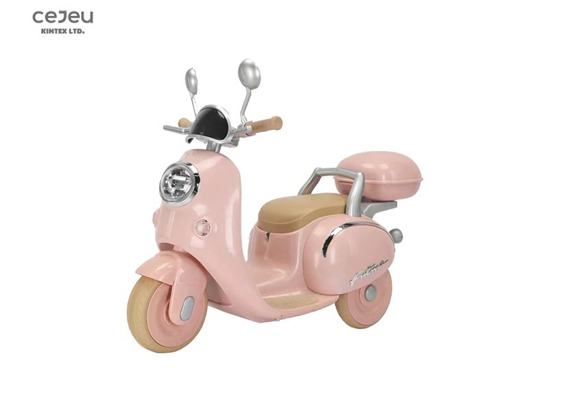 Ride-on Yellow Colour Recommended for Children +3 Years with Wheels and Carrying Handle