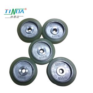High Precision Rubber Feed Rollers For Sewing Smooth Surface Treatment