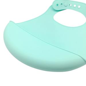 China High quality soft food grade silicone material waterproof silicone baby bib easily wipes clean factory