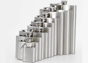 China Environmental Protection 1- 18 Oz Hip Flask Plastic Cover Stainless Steel Jug factory