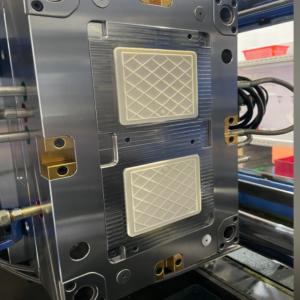 China Polished Plastics Injection Mold With LKM Local Standard & PANTONE877 U on sale