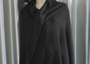 China Attractive Style Ladies Knitted Shawl Wrap Beautiful Special Design factory