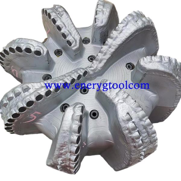 China Manufactured Matrix Body Diamond PDC Drill Bit for Water Well Oilfield
