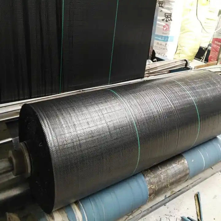 100% Polypropylene High Strength Construction PP Woven Fabric Geotextile For Soil Stabilizer