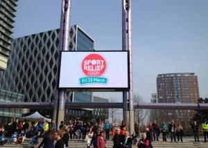 China Weatherproof Outdoor LED Billboard 8mm Advertising LED Screen With RF Signal factory