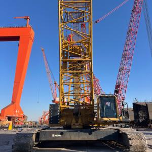 China 260T Second Hand Crawler Cranes Used For Bridge Prefabricated Parts Erection Construction factory