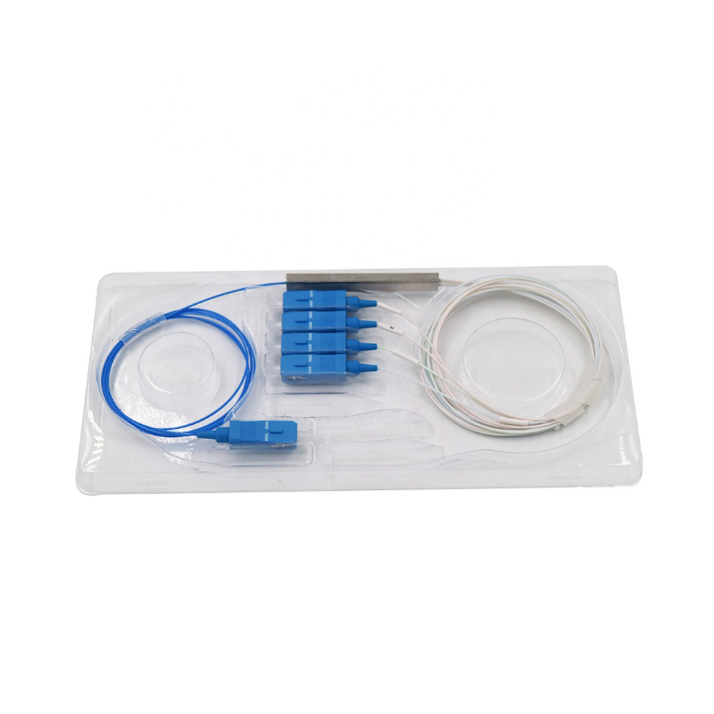 SC UPS 1x4 Fiber Optic Splitter For FTTH Solution 0.9mm cable