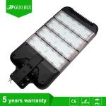 IP65 200Watt LED Street Lights With High Lumens 130lmW Output 5 Years Warranty