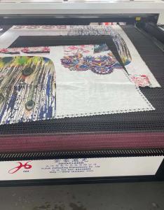China High Speed Galvo Laser Machine for Print Hijab / Scarf / Pashmina Dengan/ Handscarves factory