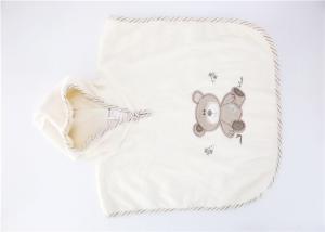 China Pretty 12 Months Baby Bath Robes Woven Mantle Easy To Wear Innovative Design factory