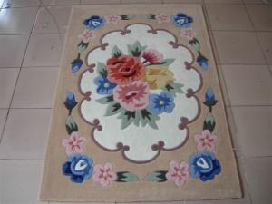China Traditional Flower Handtufted Acrylic Door Mat 60X90CM factory