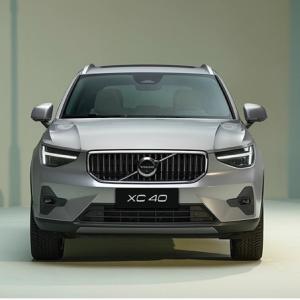 China 2023 Volvo XC40 Pro Long Battery Life And Front 4 Rear 4 Radar For Enhanced Safety factory