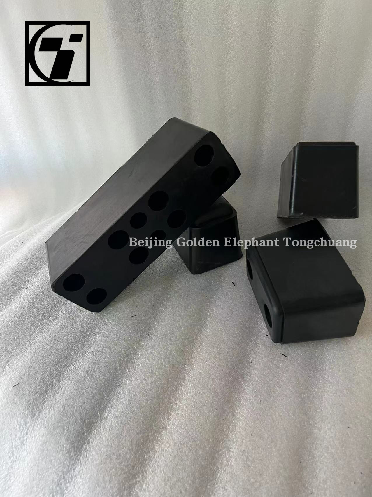 Delivery Truck Rear Car Buffer Protection Box Foton Aumark All-Terrain Standard Size
