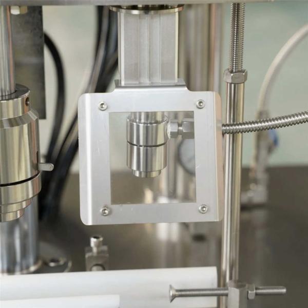 Full Automatic Aerosol Can Filling Machine with Electric Drive