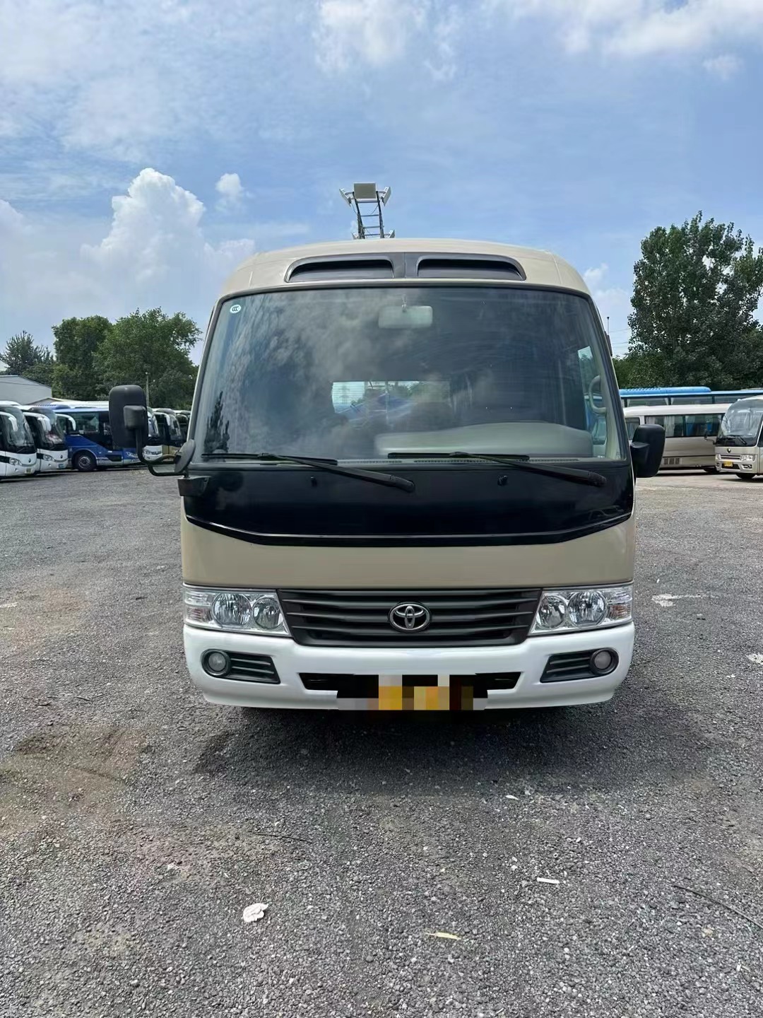 2018 Used Toyota Coaster Bus 6GR Engine 20 Seats Mini Bus Euro 3 Emission Standard