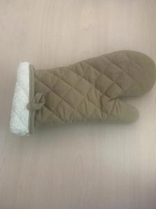 China Custom Design Soft Heat Resistant Cotton Oven Glove Oven Mitt factory